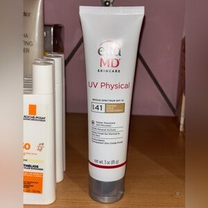 EltaMD UV Physical Broad-Spectrum SPF 41 Tinted Face Sunscreen